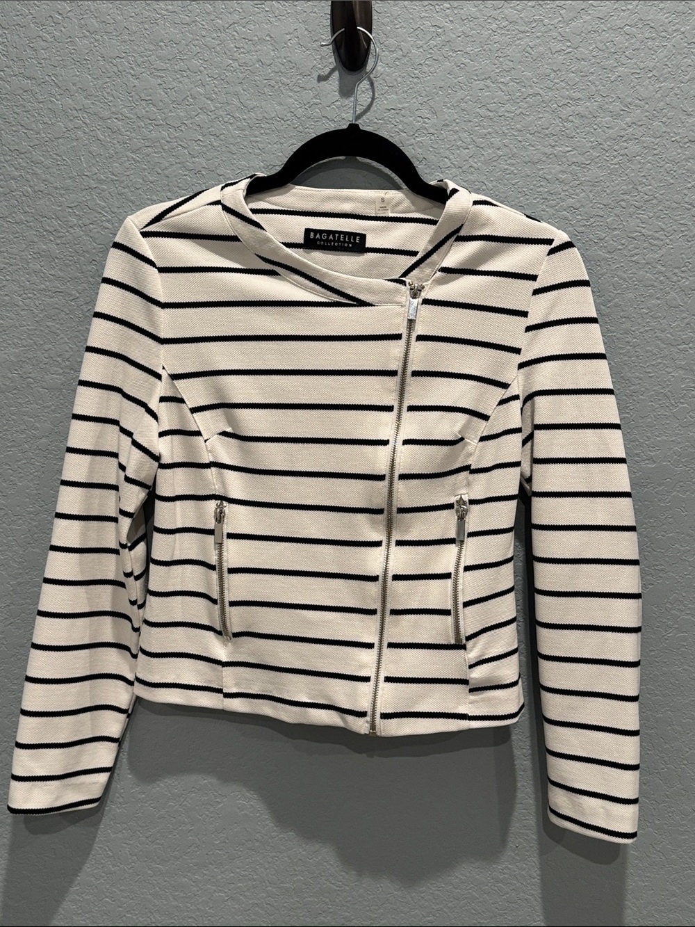Bagatelle Women’s Cream and Black Striped Zip Jacket